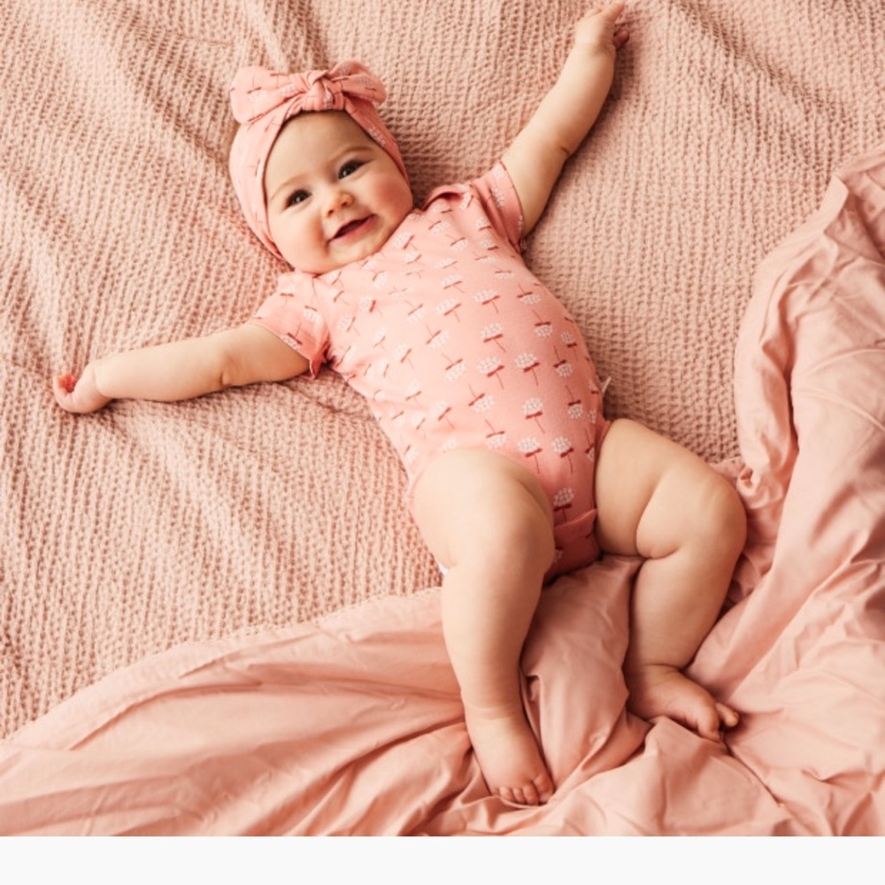 Tiny kind 3 piece set - 0-3 months